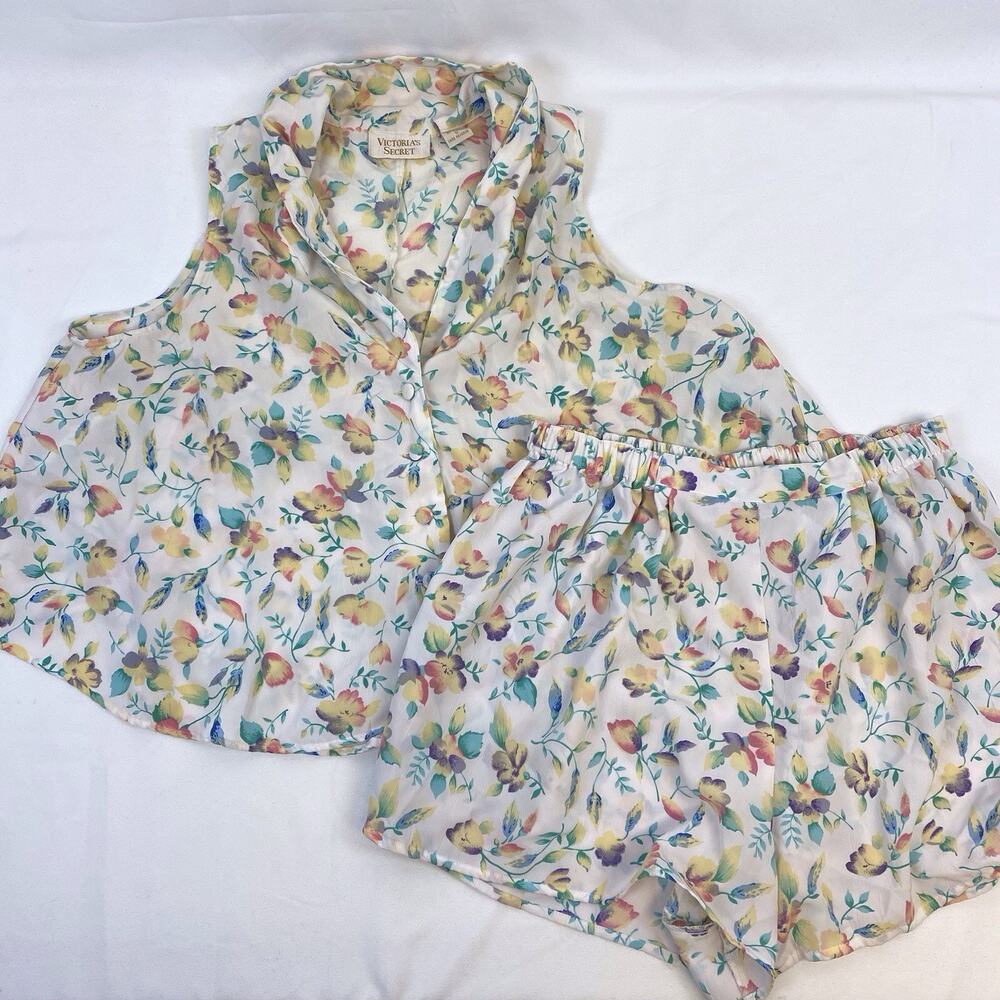 Vintage Victoria’s Secret Gold Label Satin Floral Top & Shorts Sleep Set Size S